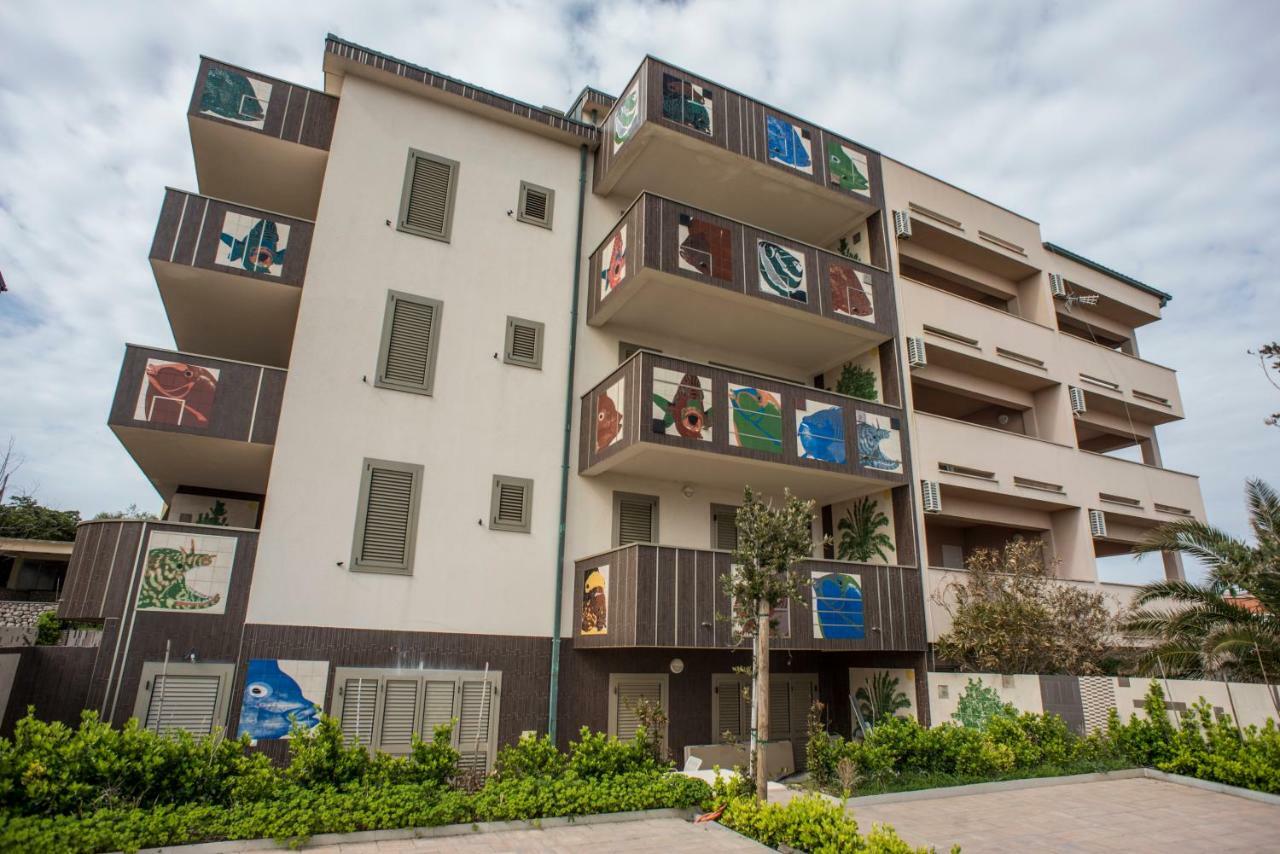 Apartments Svijet Mora 2 Povljana Esterno foto
