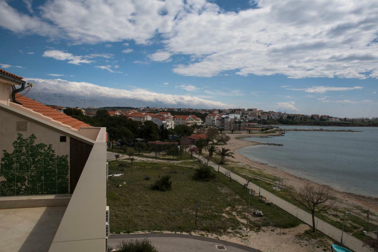 Apartments Svijet Mora 2 Povljana Esterno foto