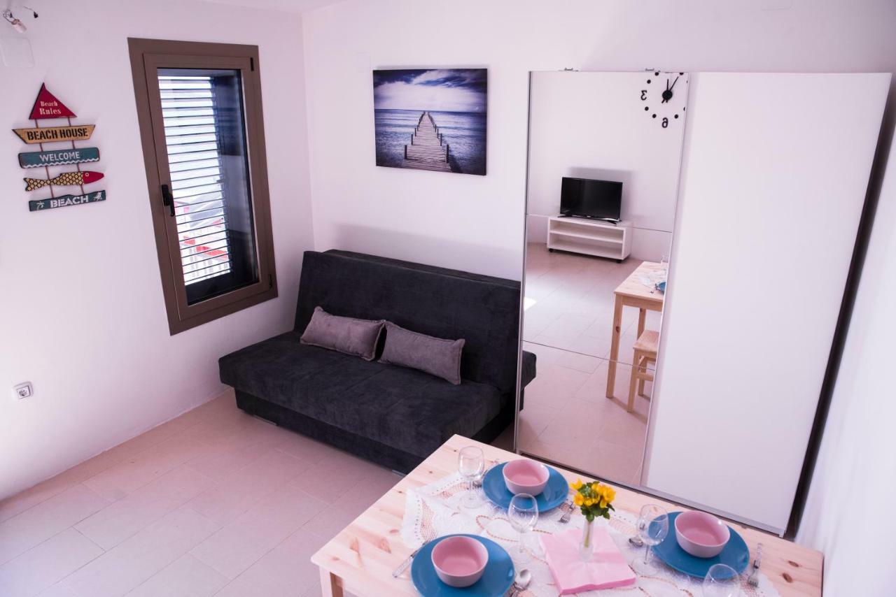 Apartments Svijet Mora 2 Povljana Esterno foto